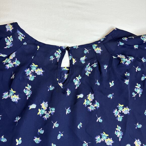 LC Lauren‎ Conrad Women's Large Navy Blue Floral Pattern Shirt Sheer Top Blouse - Picture 6 of 9